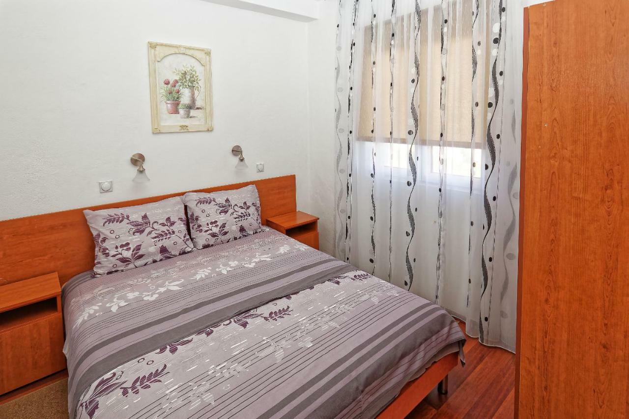 Apartments Ajla ウトイェハ エクステリア 写真