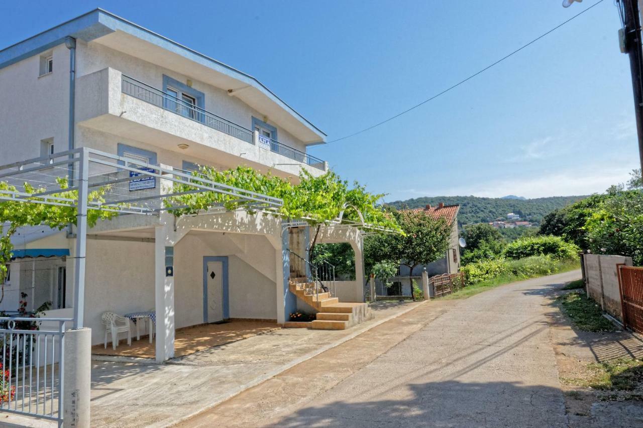 Apartments Ajla ウトイェハ エクステリア 写真
